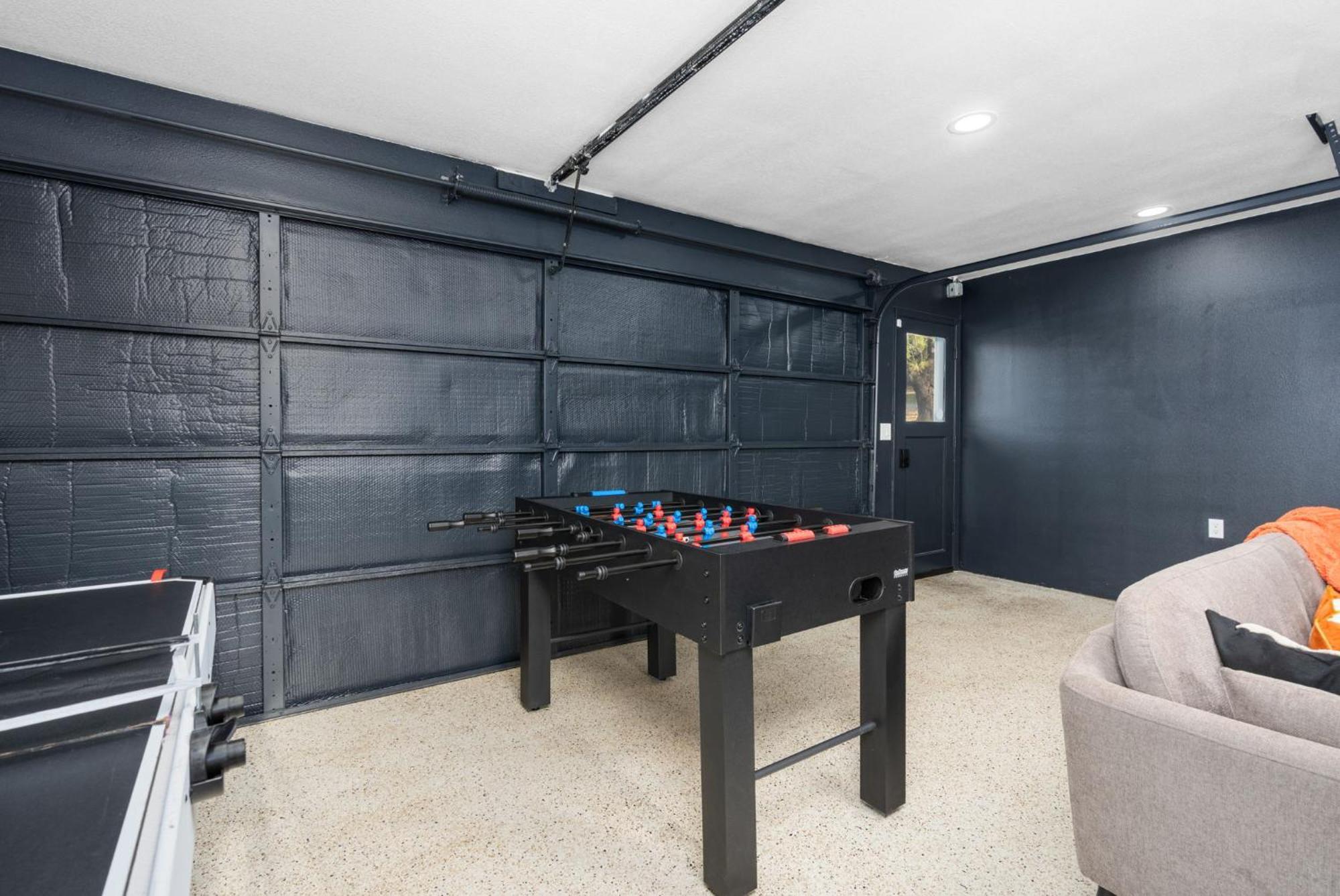 Secluded Mtn Family Haven With Spa, Views & Arcade Villa *