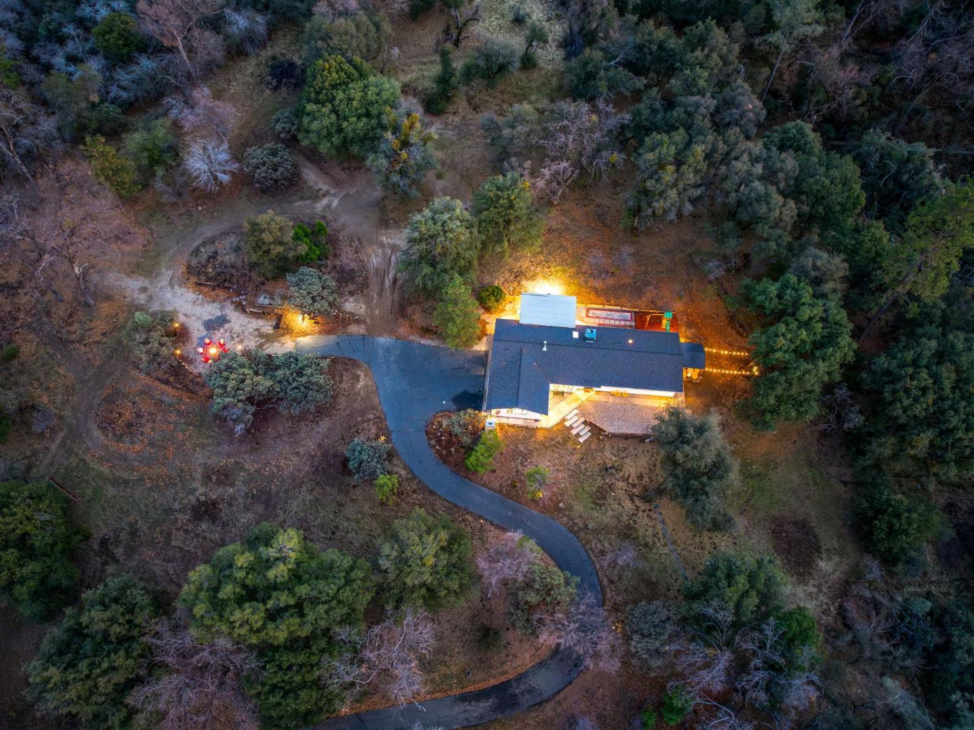 Secluded Mtn Family Haven With Spa, Views & Arcade * Oakhurst